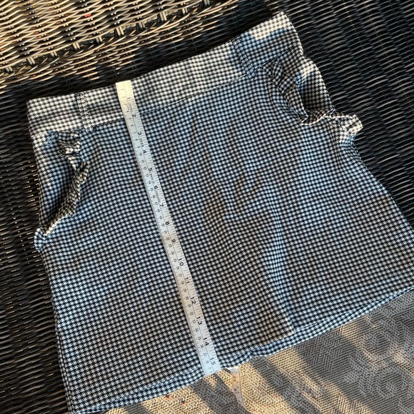 Houndstooth Frilled Mini Skirt | preppy blair waldorf collegiate - Picture 6 of 6